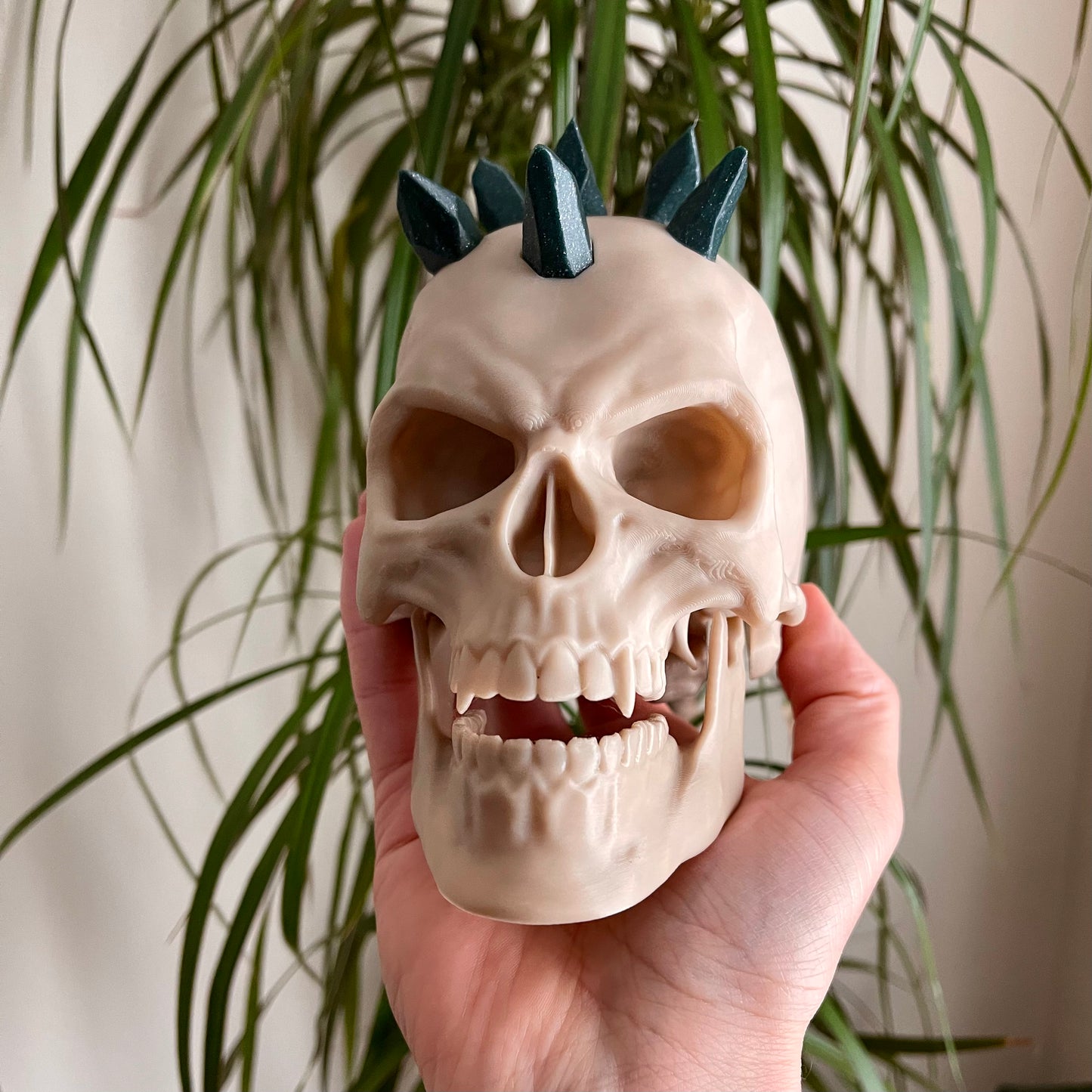 Punk Skull - Phone/Tablet Stand