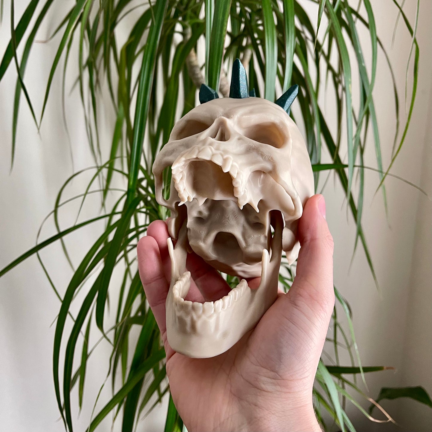 Punk Skull - Phone/Tablet Stand