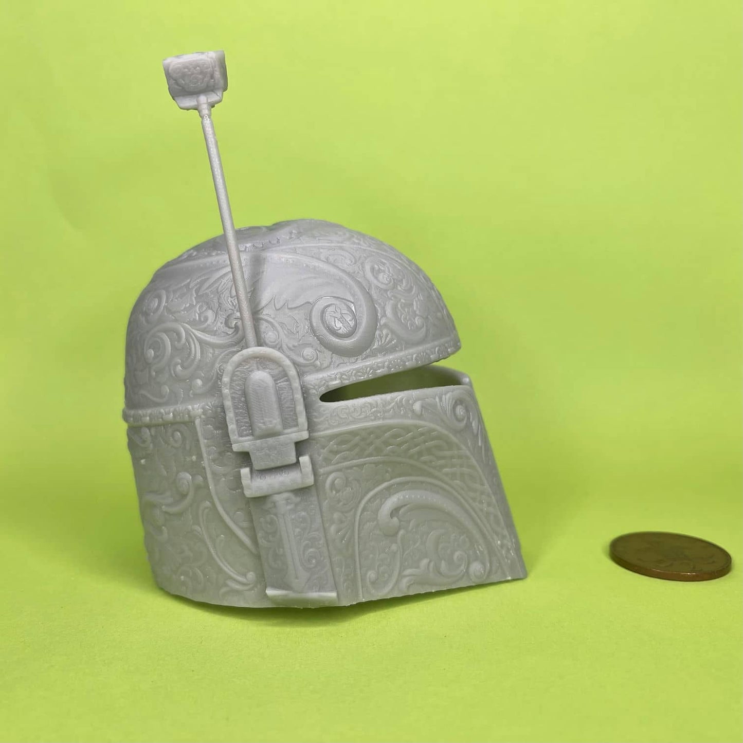 Mini Deluxe Mandalorian Helmet