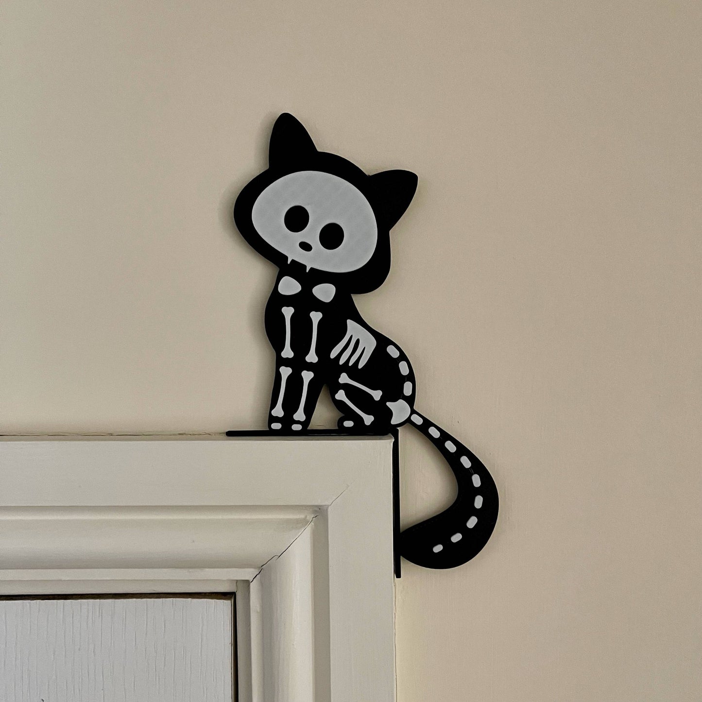 Skeleton Cat Door Decoration