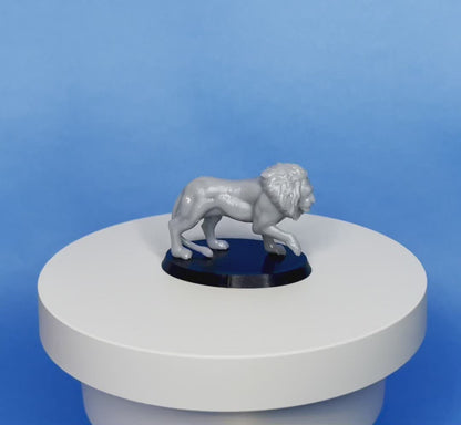 Lion Miniature