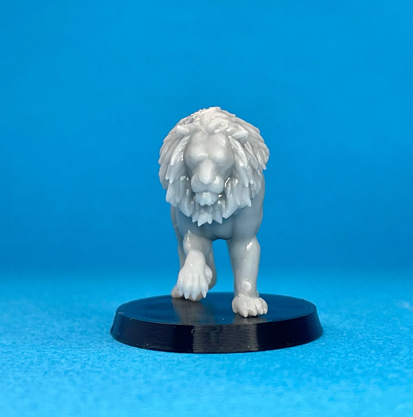 Lion Miniature